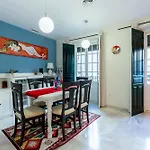 Holi-Rent Penthouse Penuelas