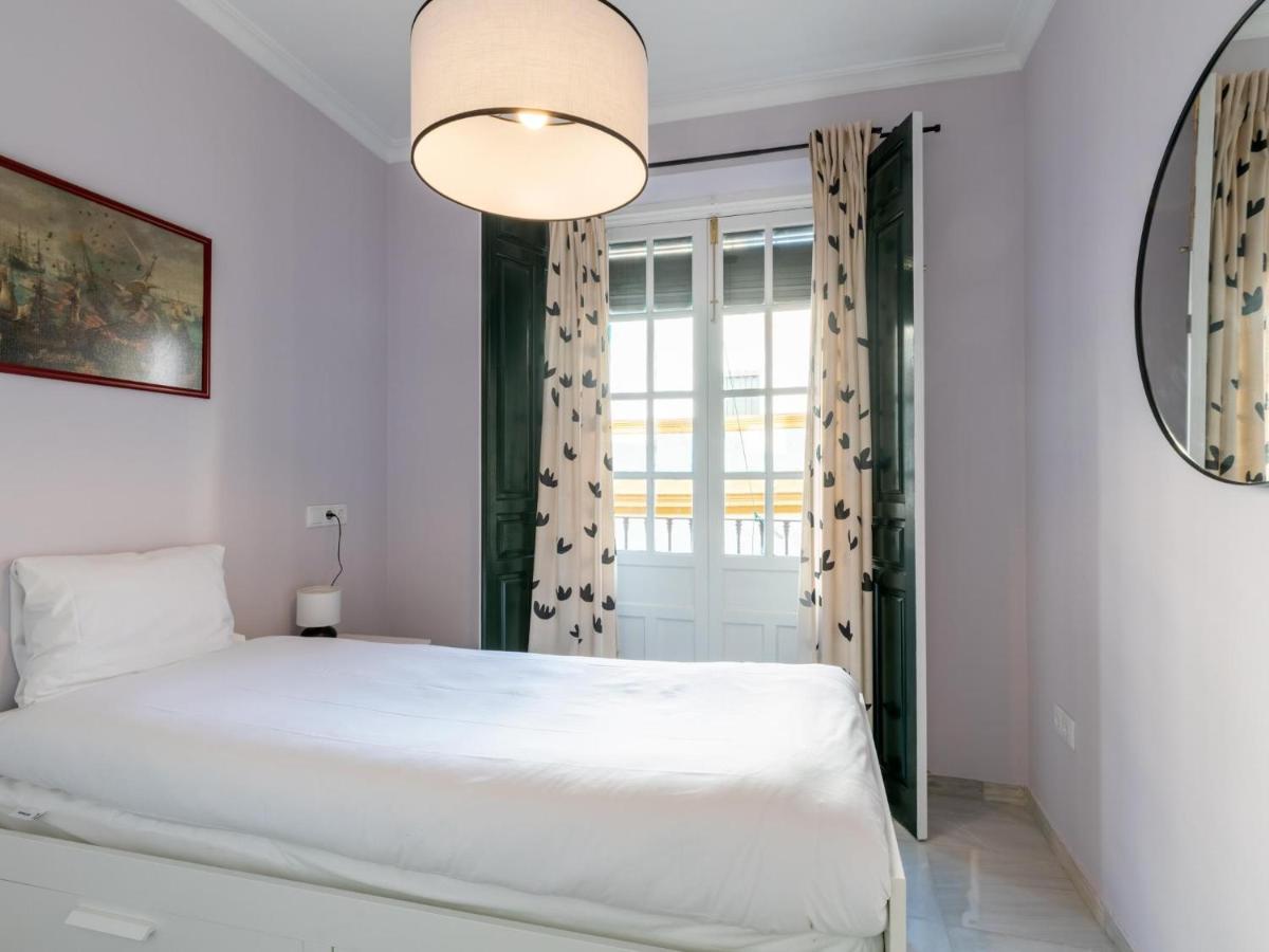 Holi-rent Penthouse Penuelas Appartement